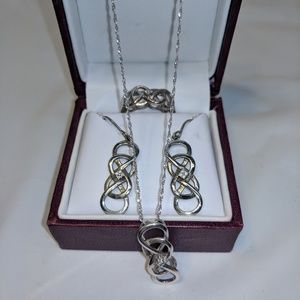 double Infinity set, 925m sterling silver 💍📿